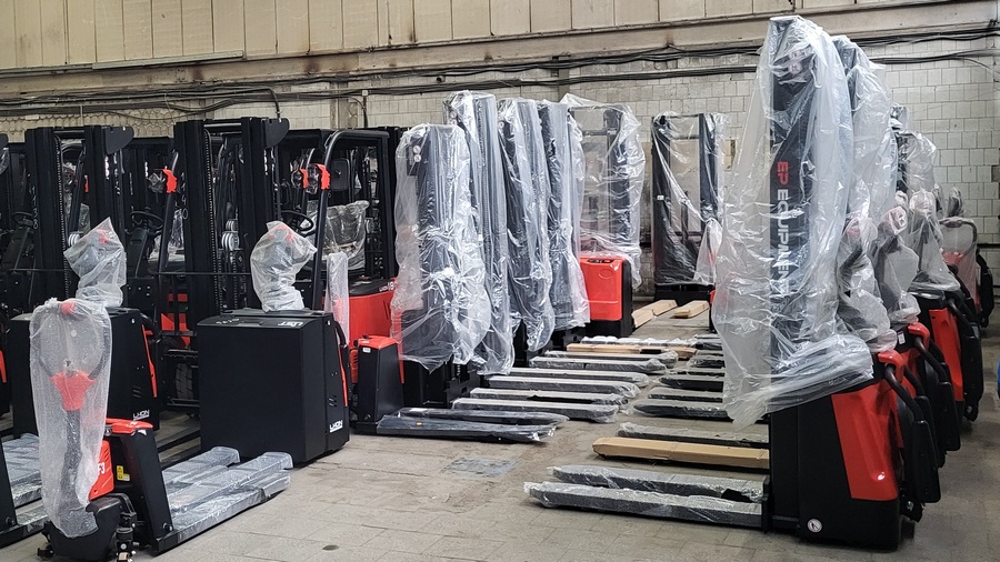 Тест-драйв складской техники на нашем складе в Ногинске